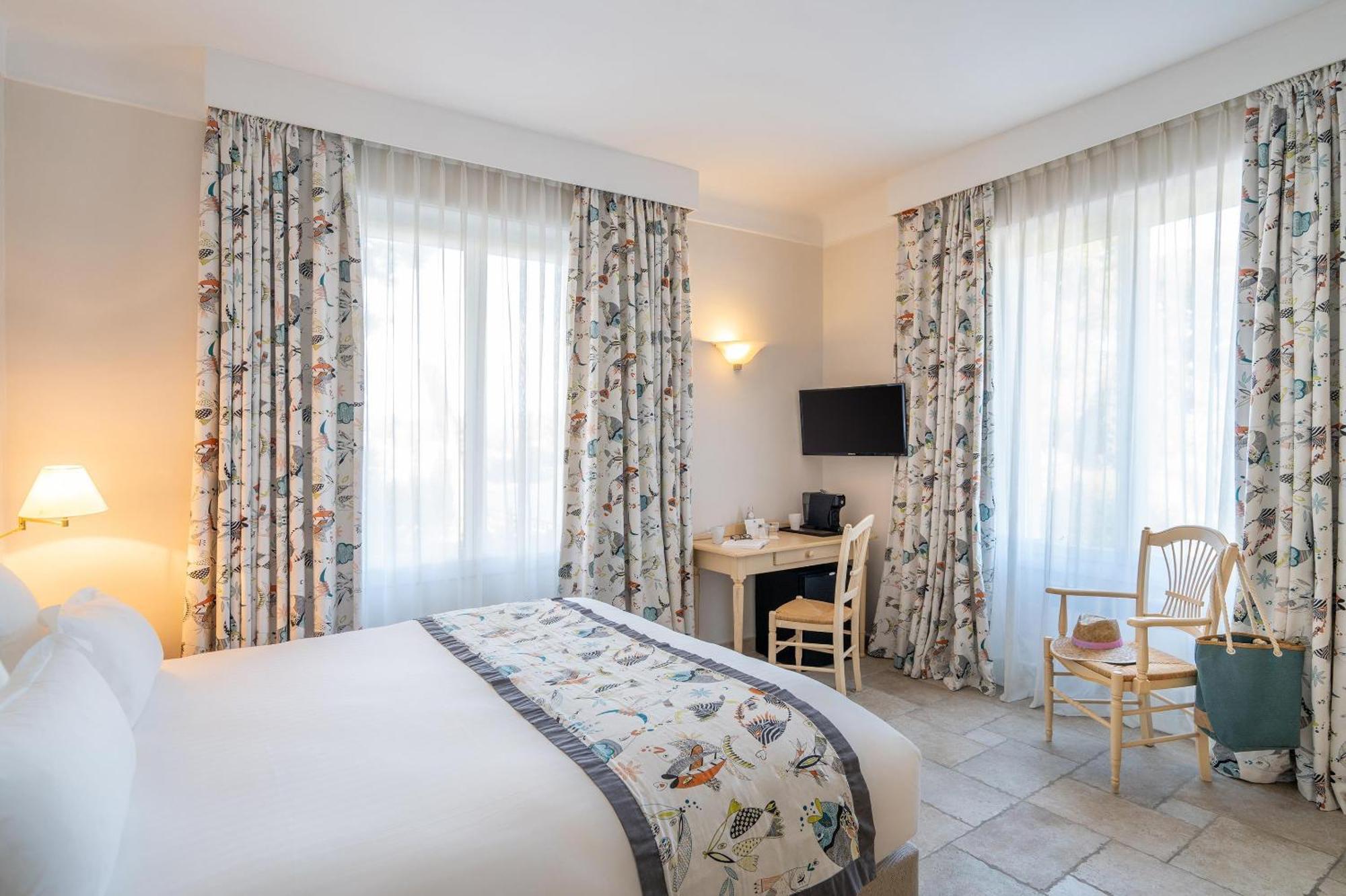 Grand Hotel Des Lecques; BW Signature Collection Saint-Cyr-sur-Mer Exterior foto